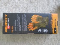 MuddyHand (1)
